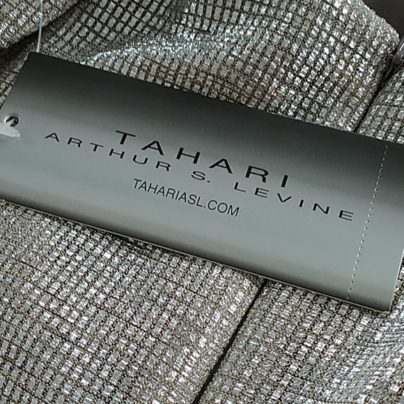 Tahari ASL, Metallic Long Gown, Sz 2 - Picture 11 of 16